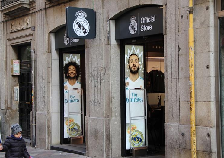 Official Real Madrid Store El Carmen